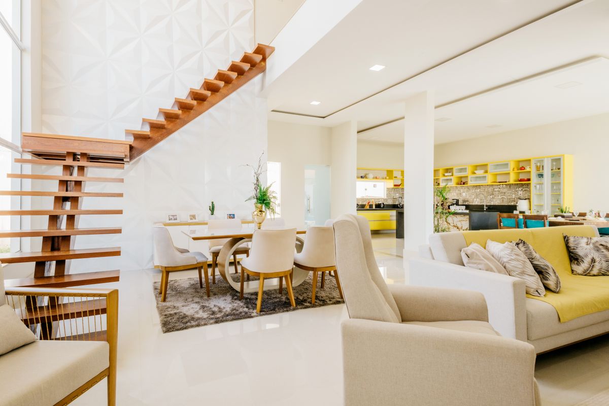 Bright, spotless living and dining room